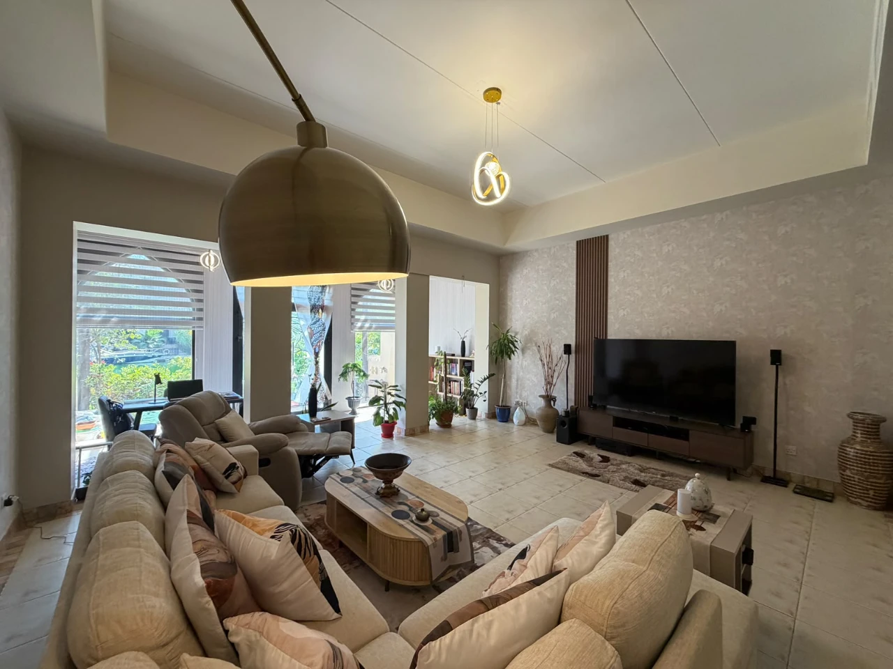 property 5320 image 1