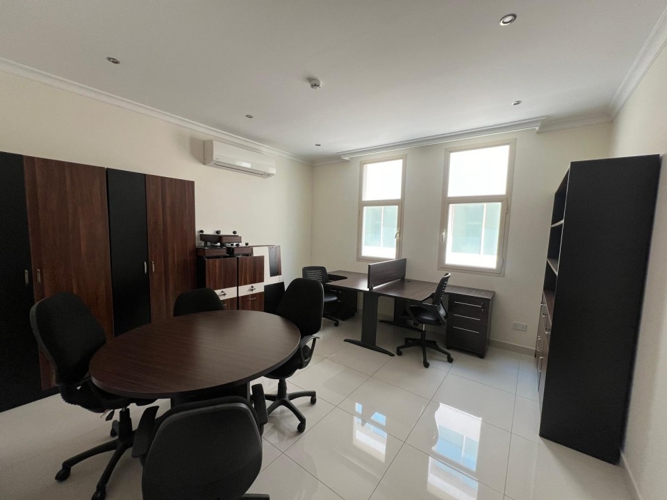property 7 image 3