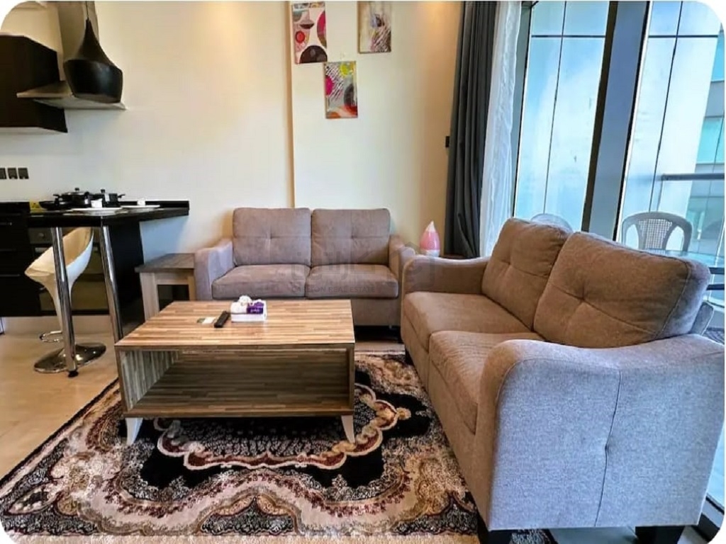 property 721 image 2