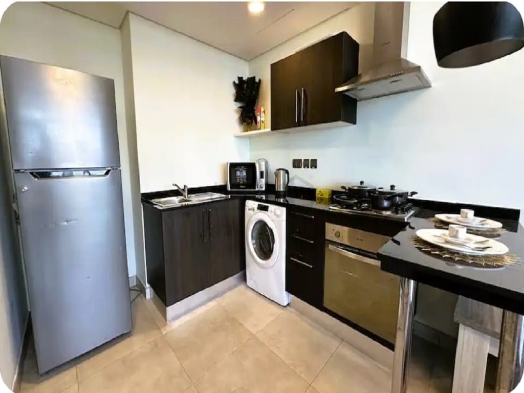 property 721 image 3