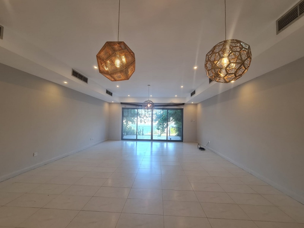 property 730 image 2