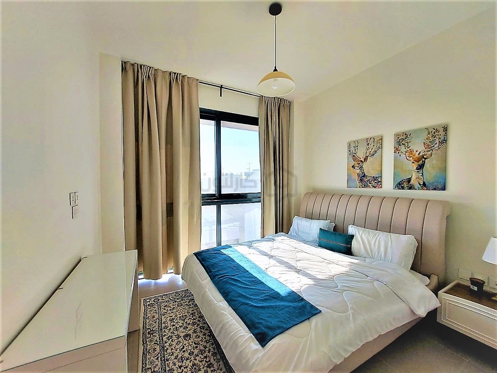 property 731 image 2