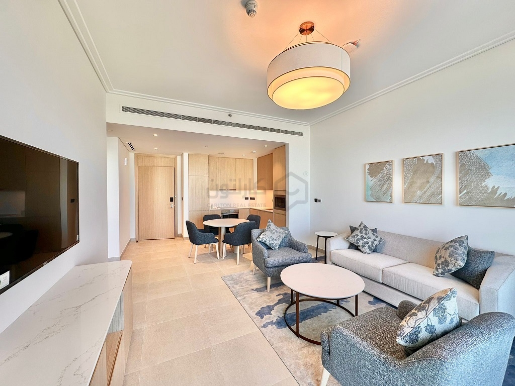 property 738 image 4