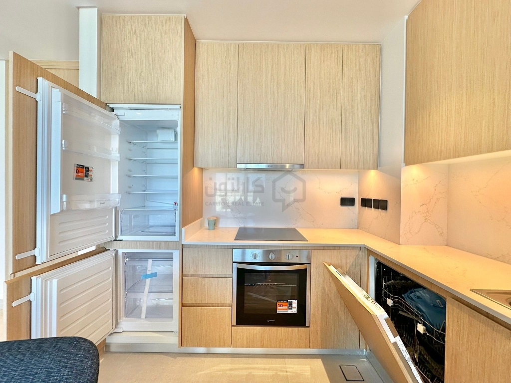 property 738 image 3