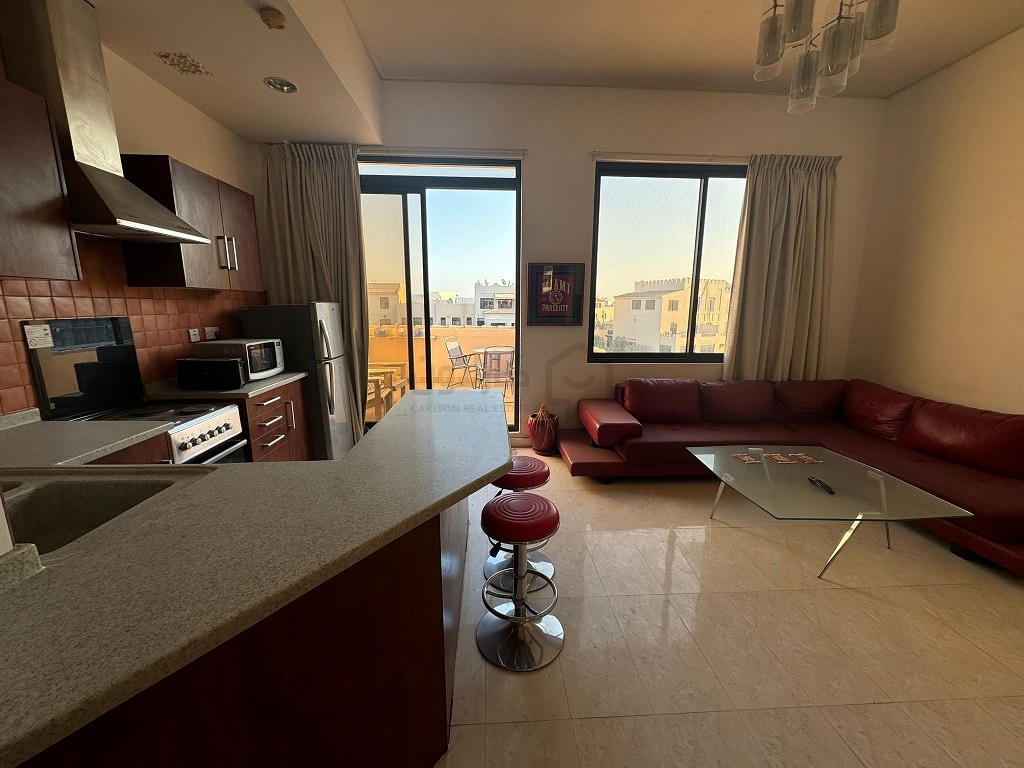 property 745 image 1