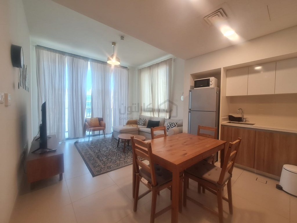 property 758 image 2