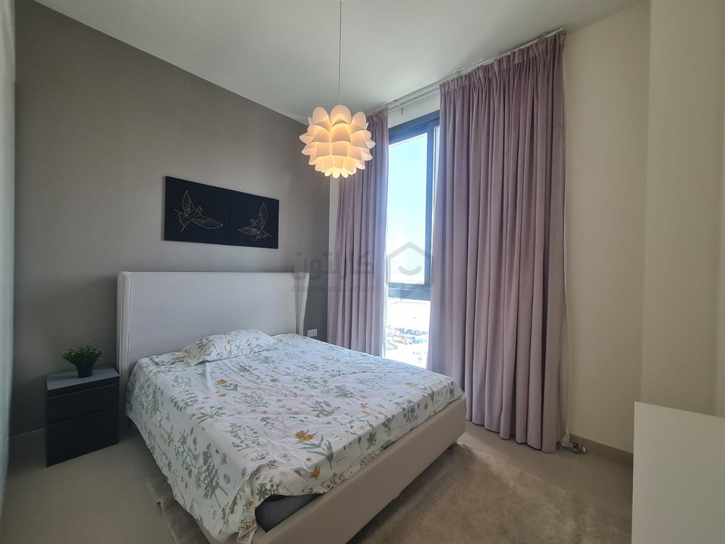 property 760 image 1