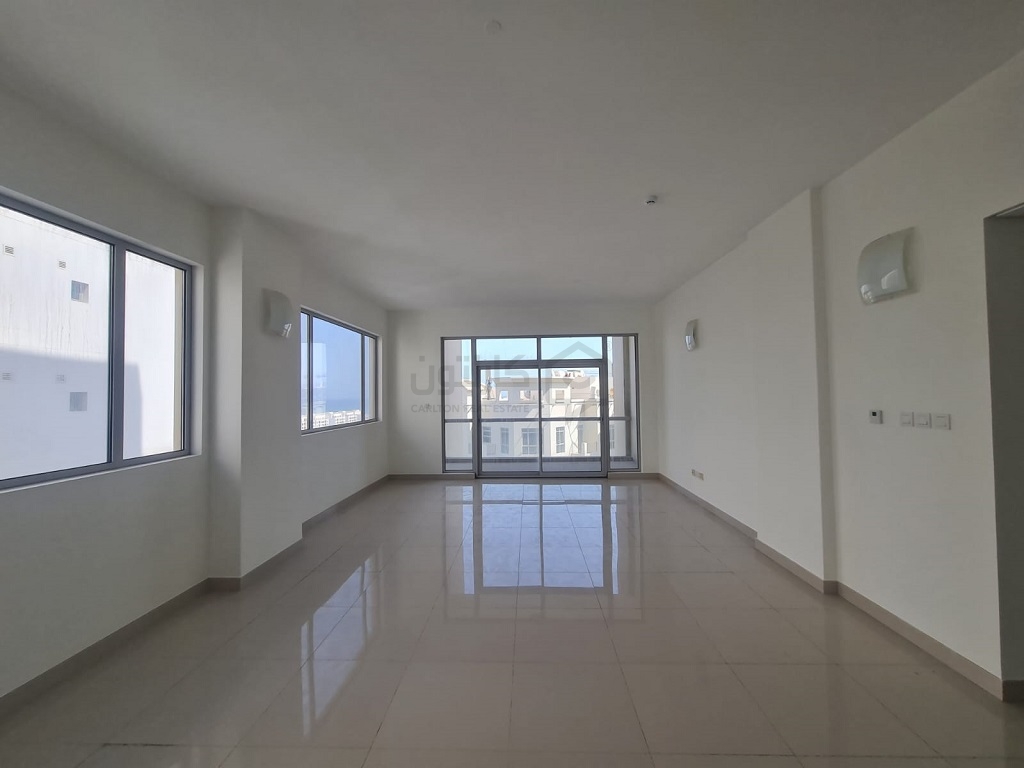 property 762 image 0