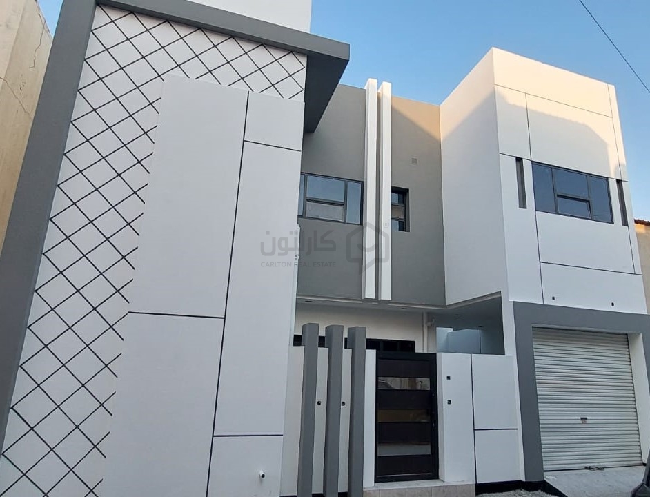 property 778 image 0