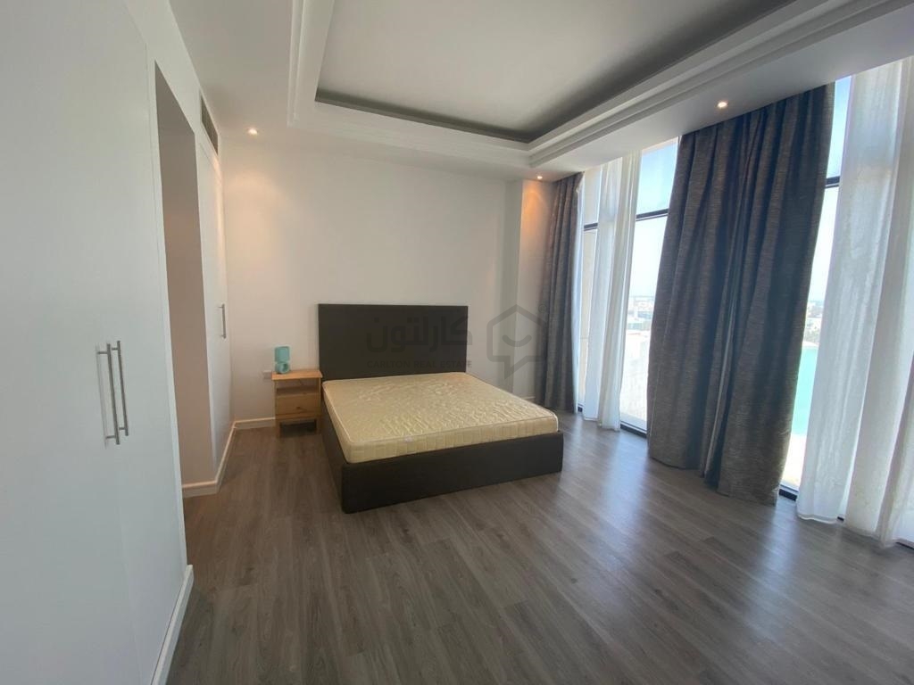 property 799 image 2