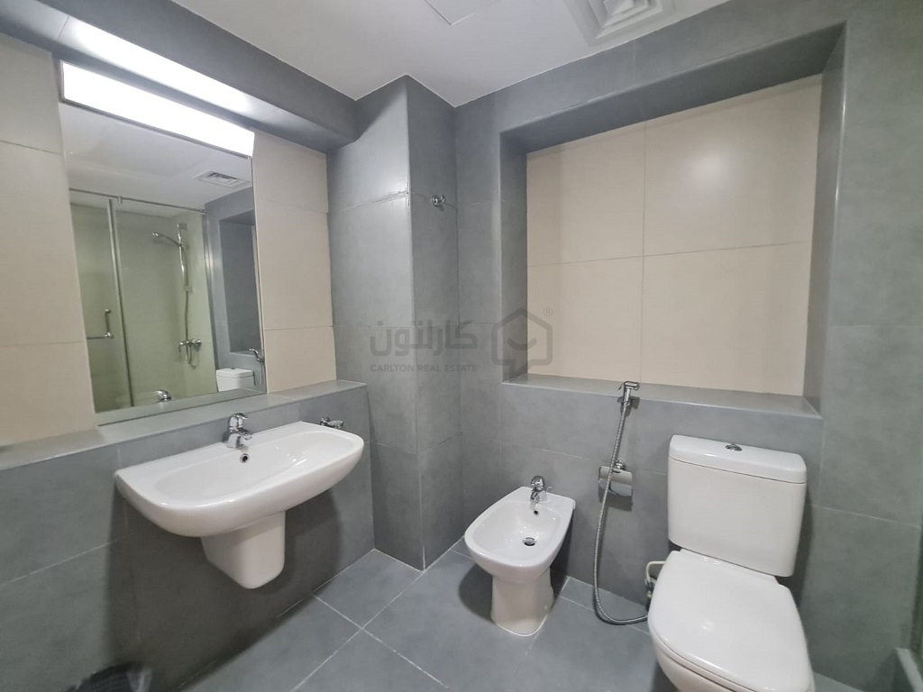 property 802 image 3