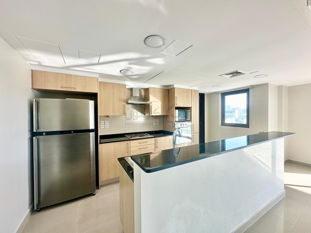 property 807 image 1