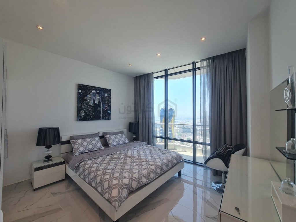 property 811 image 4