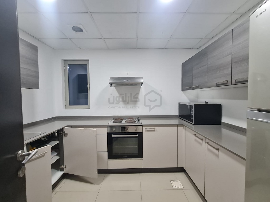 property 830 image 3