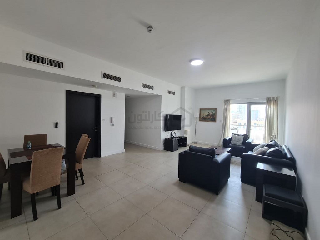 property 830 image 0