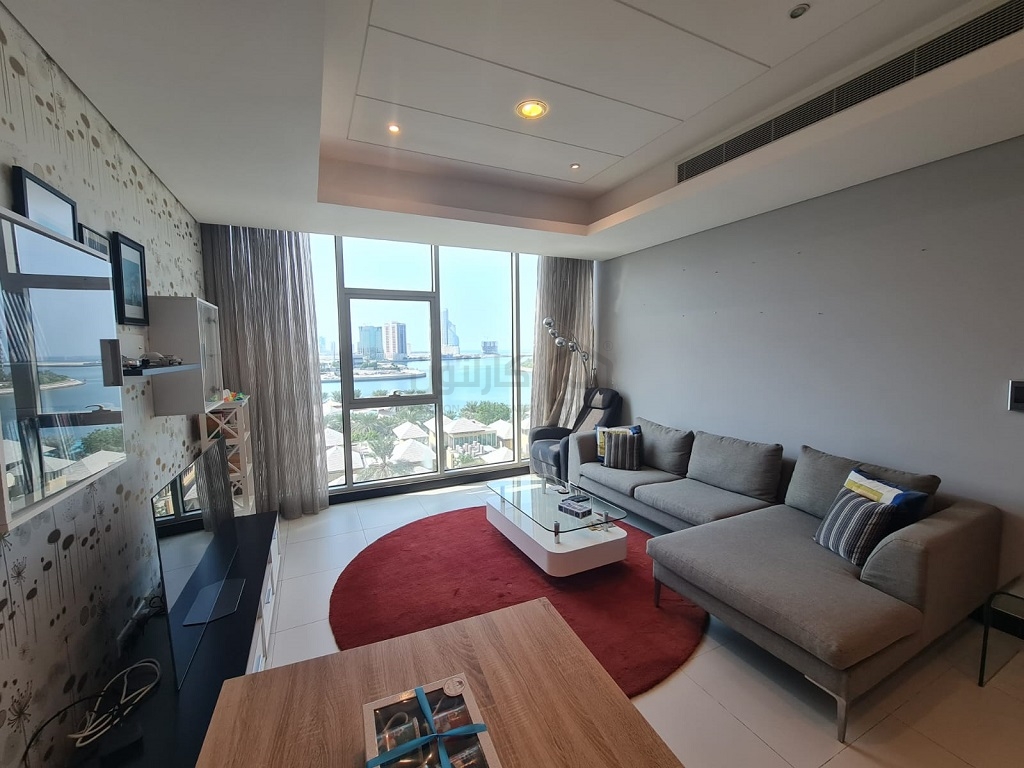 property 832 image 1