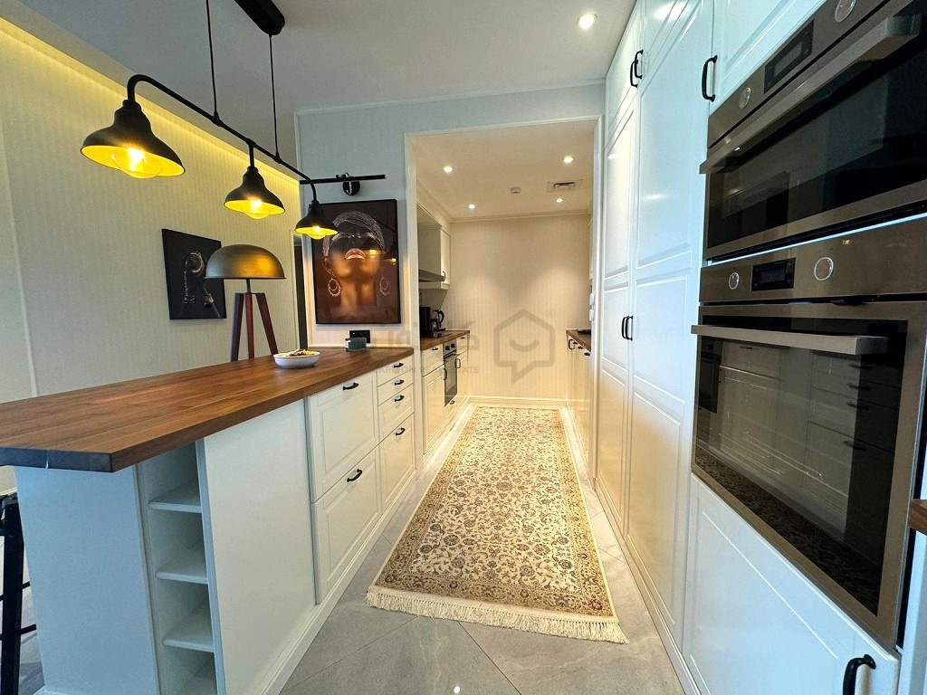 property 838 image 3