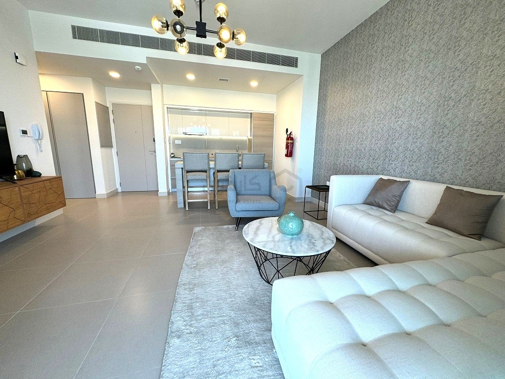 property 842 image 2