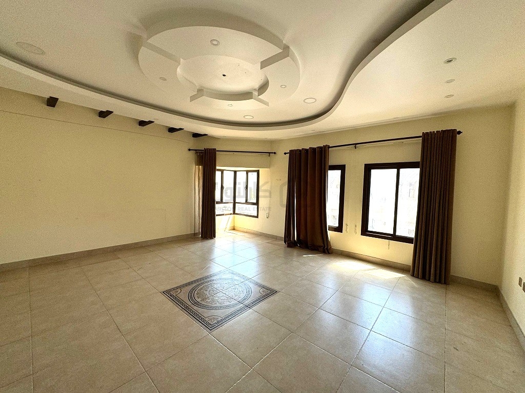 property 844 image 1