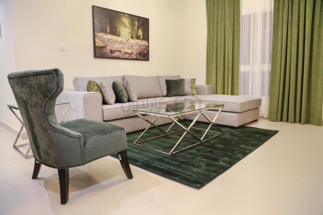 property 869 image 0