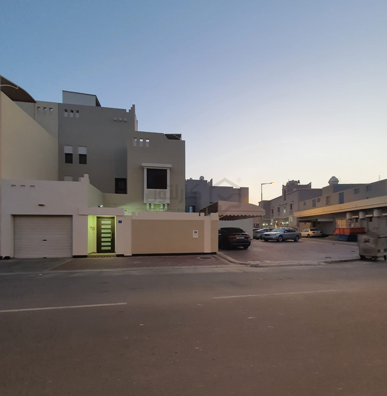 property 873 image 0