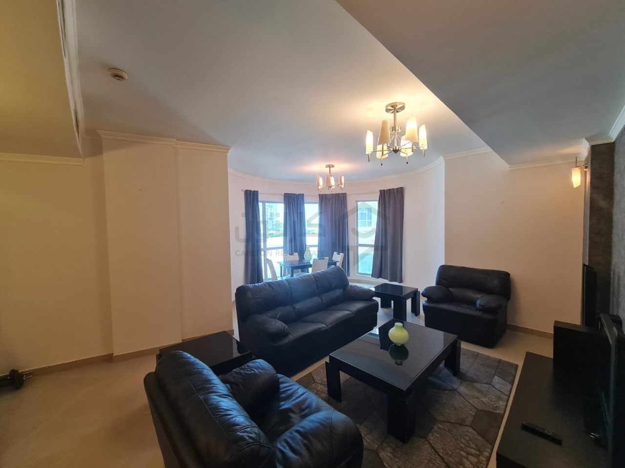 property 878 image 1