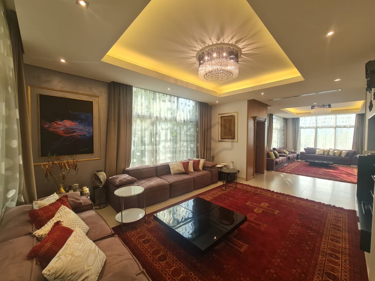 property 893 image 3