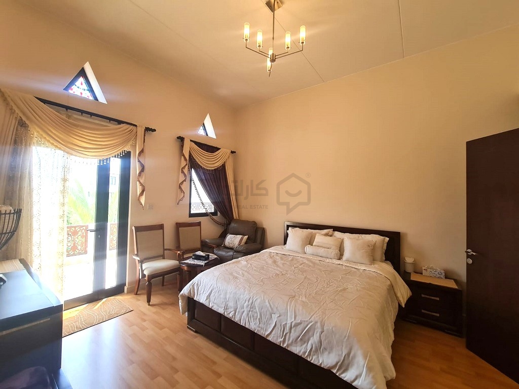 property 895 image 3